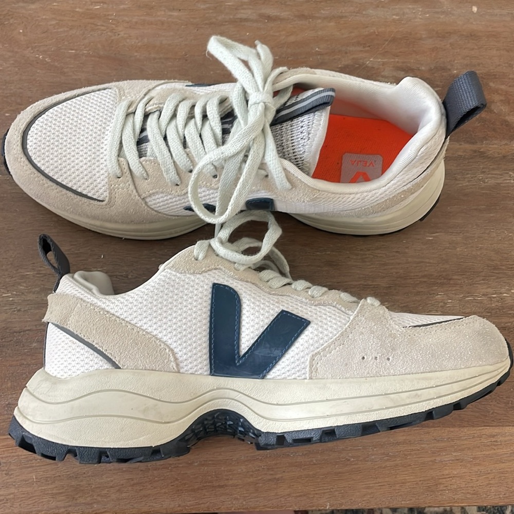 Veja Sneakers